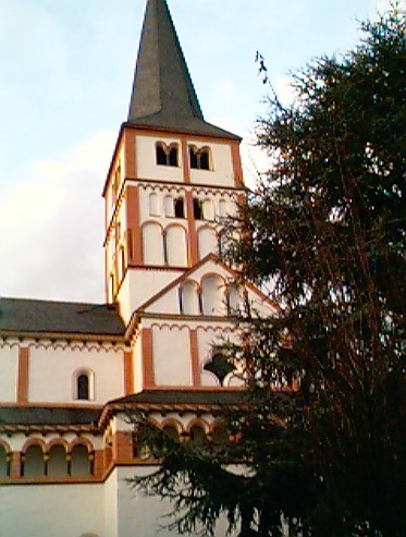 Die Doppelkirche in Schwarzrheindorf